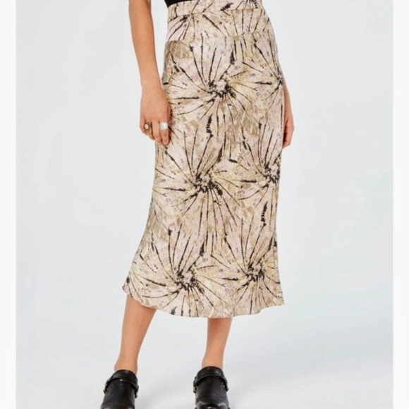 Free People Dresses & Skirts - Free People Normani High Waist Midi Skirt Magic Smoke Combo Size 0